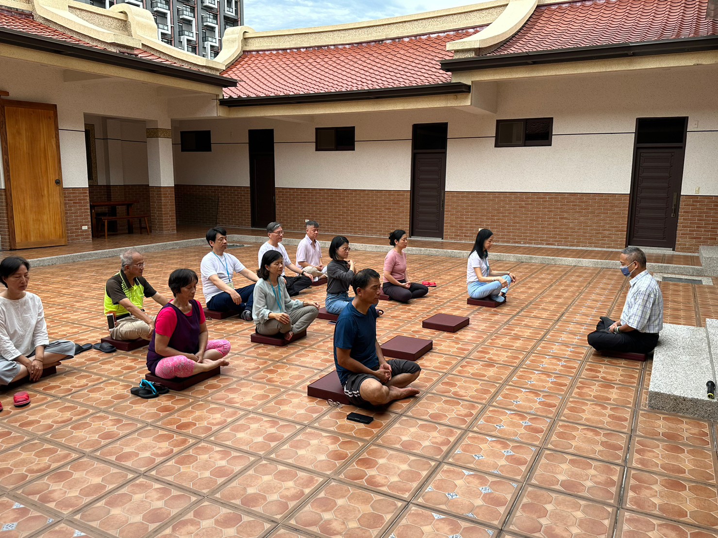 LINE ALBUM 202384 230818 123